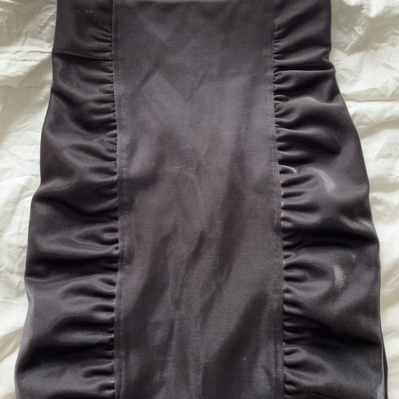 Long black pencil skirt - Picture 3 of 4